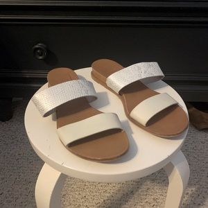 Dulce Vida white and silver sandals